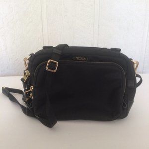 Tumi Voyageur Troy Crossbody black